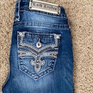 Rock Revivals Size 27 Boot Cut Jean